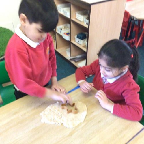 Week 3 - 29.04.23 - Making Ginger Bread Men/Women