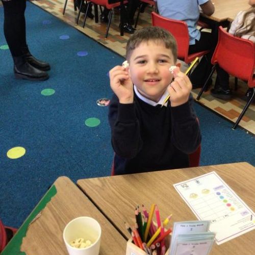 Week 6 - 07.10.24 - Science - Five Senses Investigation - Tasting Popcorn